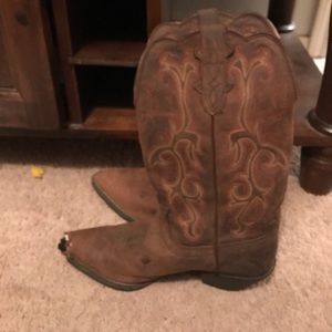 The only pair of boots that I would have ever worn